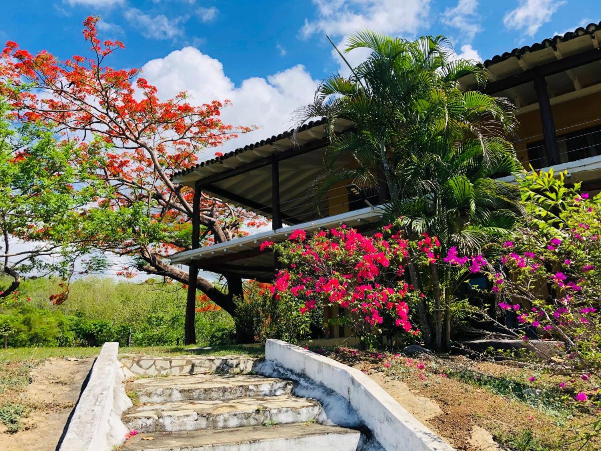 Venao Surf Lodge Playa Venao Eksteriør billede
