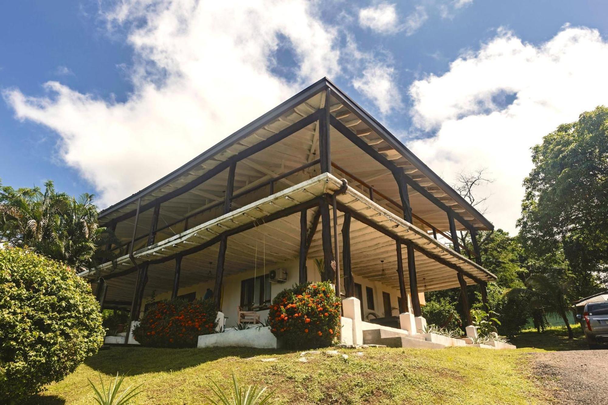 Venao Surf Lodge Playa Venao Eksteriør billede